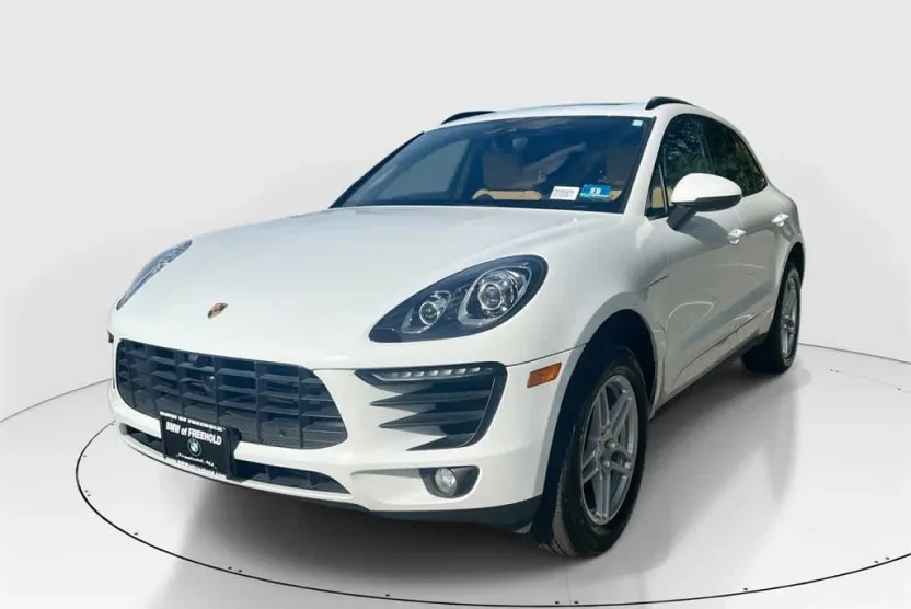 2018 Porsche Macan photo 1