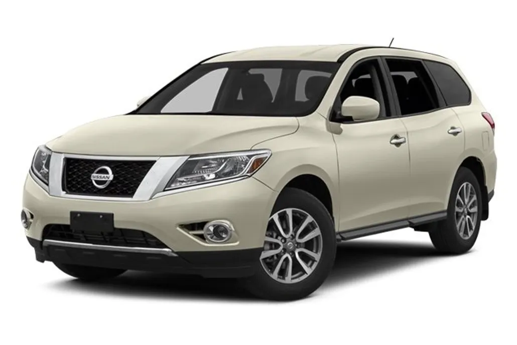 2014 Nissan Pathfinder SV photo 1
