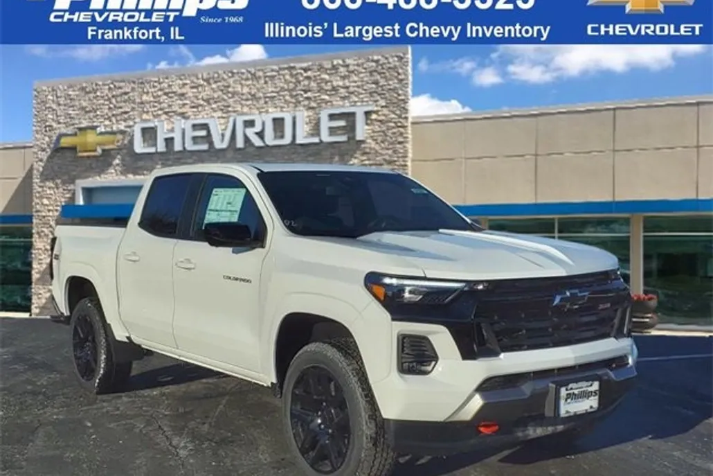 2025 Chevrolet Colorado Z71 photo 1