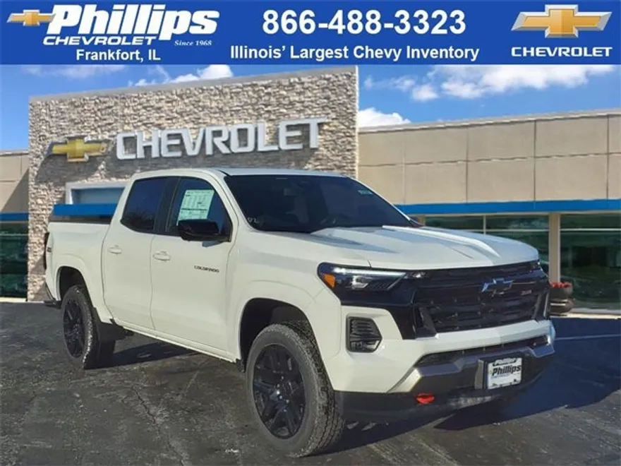 2025 Chevrolet Colorado Z71 photo 1