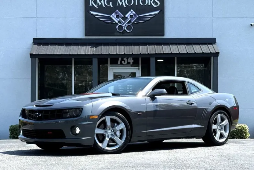 2010 Chevrolet Camaro 2SS photo 1