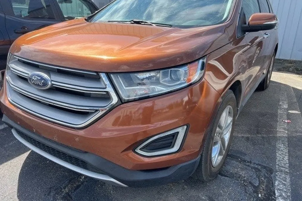 2017 Ford Edge SEL photo 1