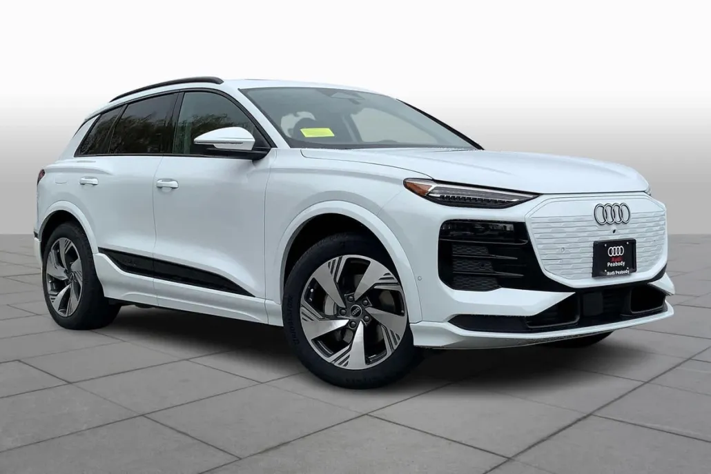 2025 Audi Q6 E-tron Premium Plus photo 1
