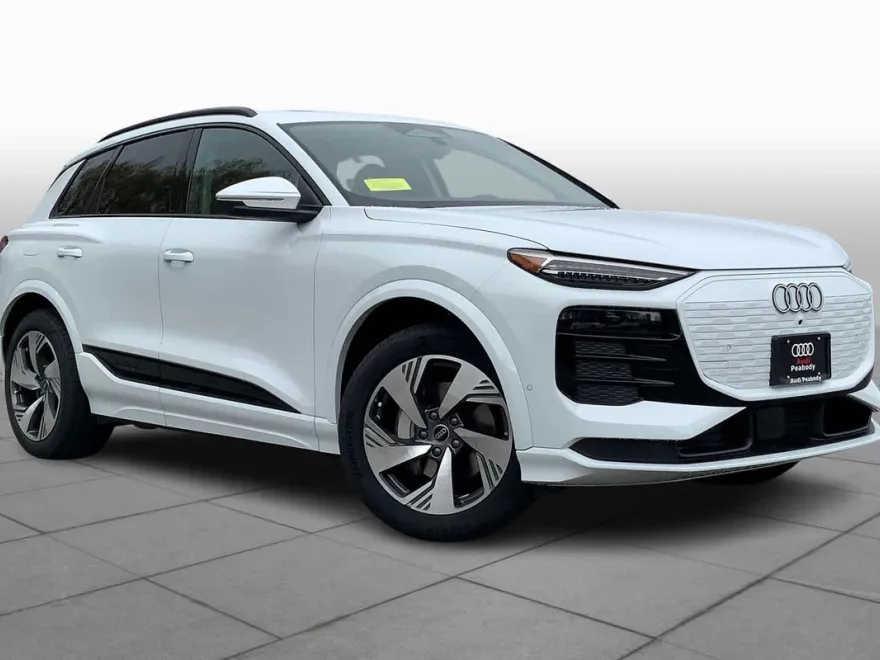 2025 Audi Q6 E-tron Premium Plus photo 1