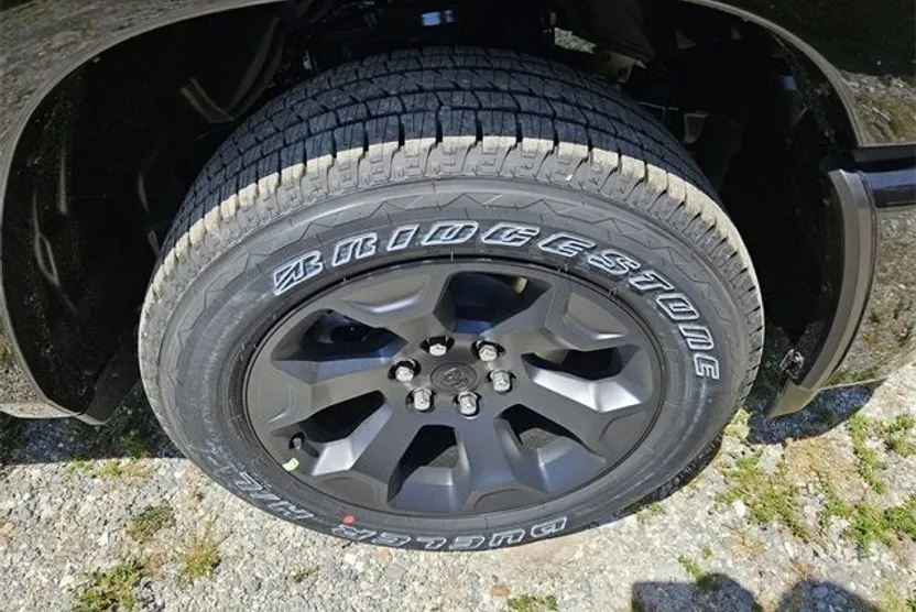 2025 Ram 1500 Big Horn photo 1