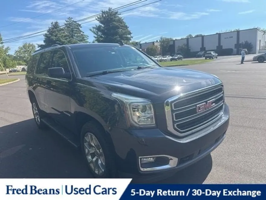 2020 Gmc Yukon SLE photo 1