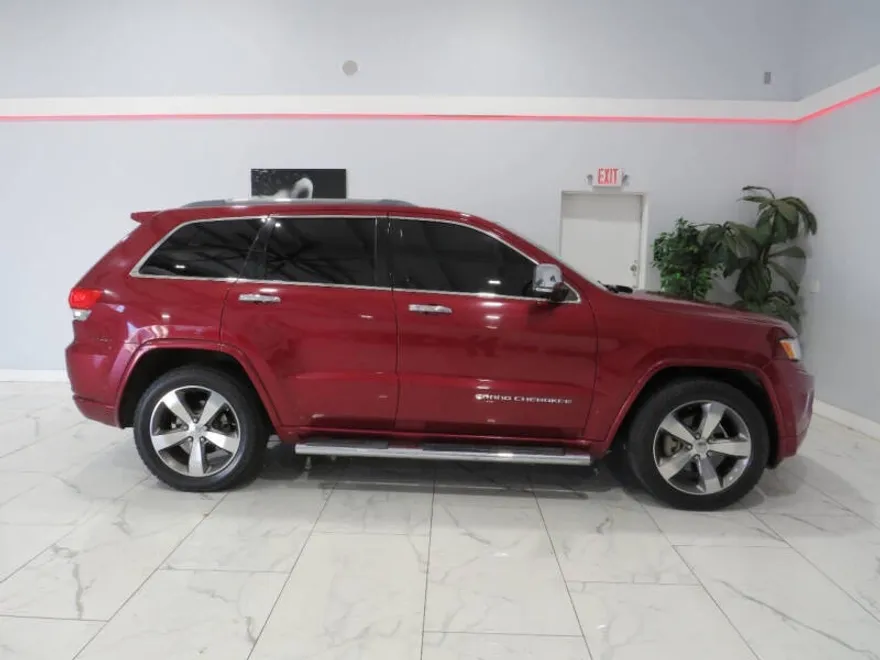 2014 Jeep Grand Cherokee Overland photo 1