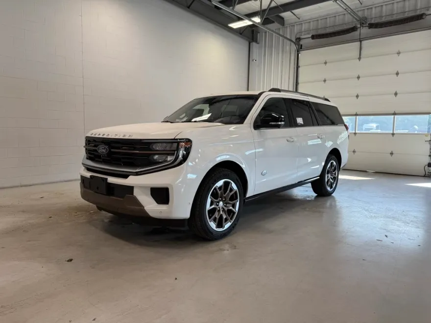 2025 Ford Expedition MAX King Ranch photo 1