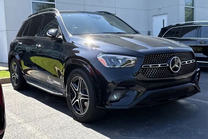 2025 Mercedes Benz GLE 350 4MATIC photo 1