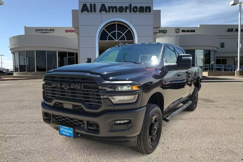 2025 Ram 2500 Tradesman photo 1