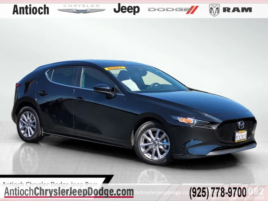 2022 Mazda Mazda3 Hatchback 2.5 s photo 1