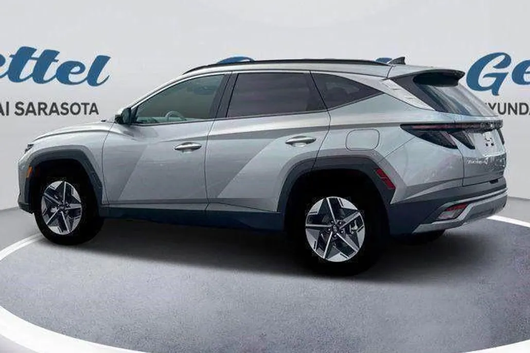 2025 Hyundai Tucson Hybrid SEL Convenience photo 1