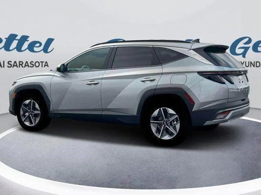 2025 Hyundai Tucson Hybrid SEL Convenience photo 1