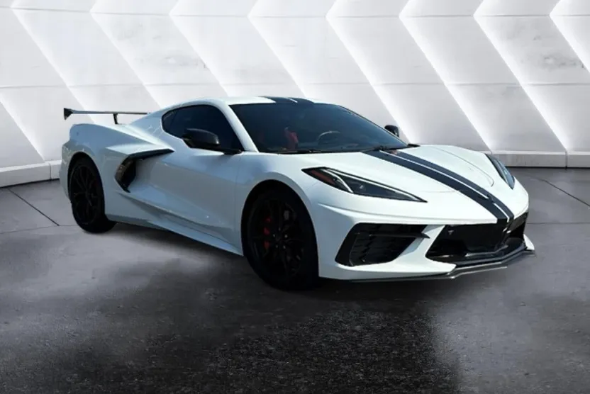 2023 Chevrolet Corvette 2LT photo 1