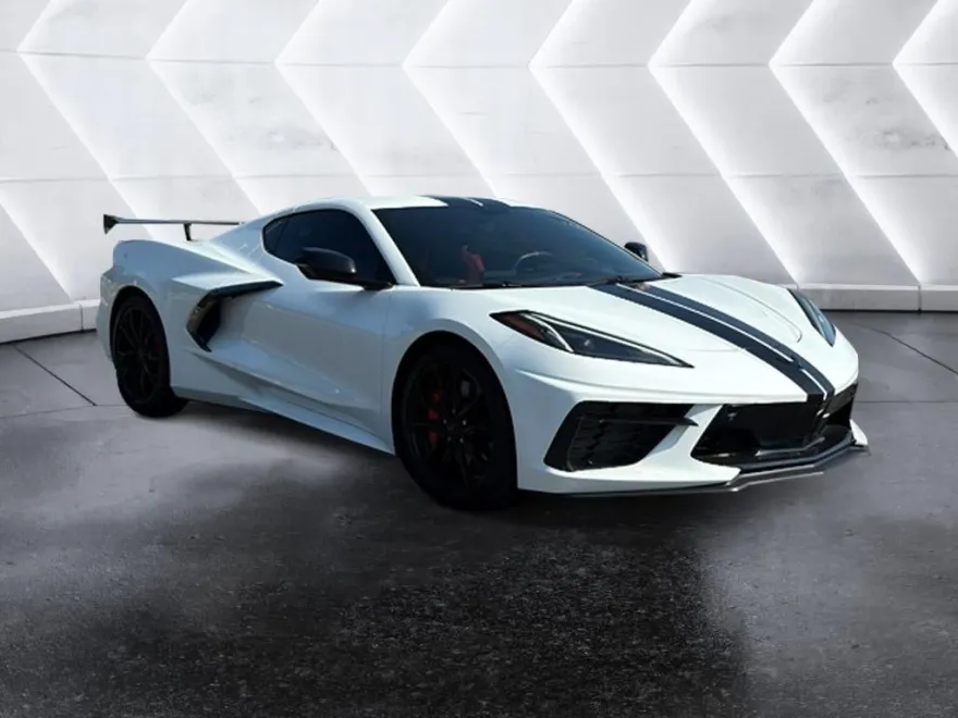 2023 Chevrolet Corvette 2LT photo 1