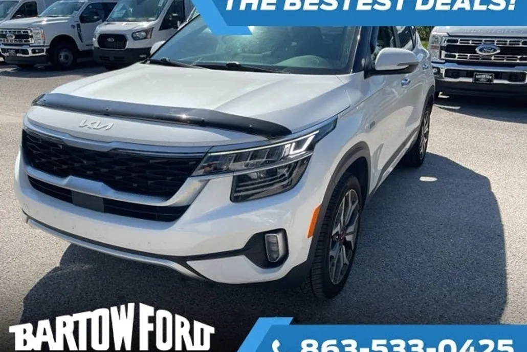 2022 Kia Seltos SX photo 1