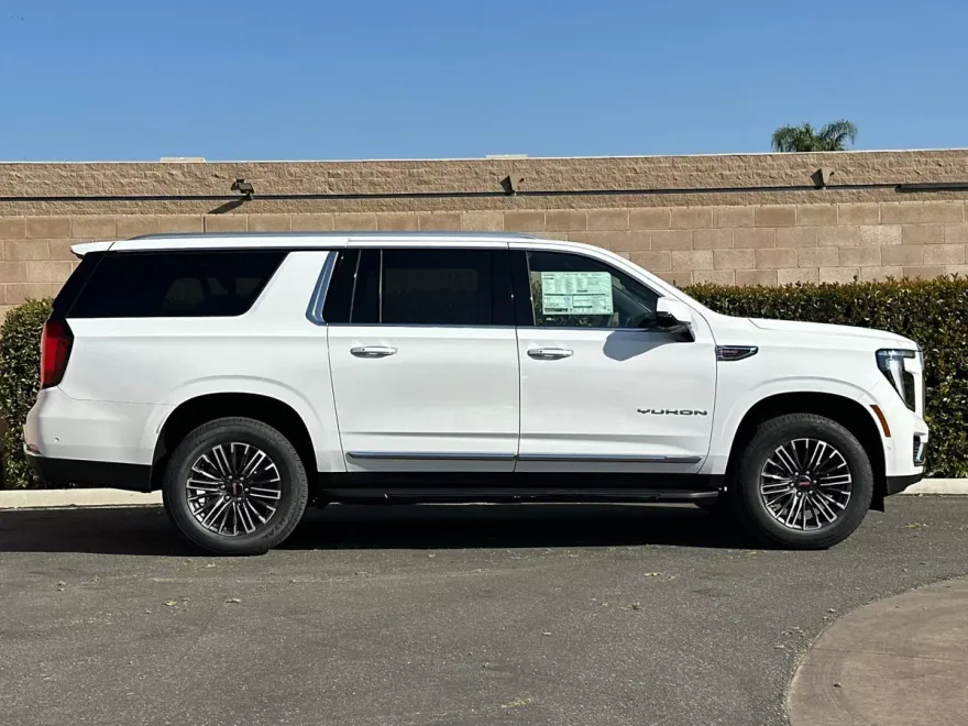 2026 Gmc Yukon XL photo 1