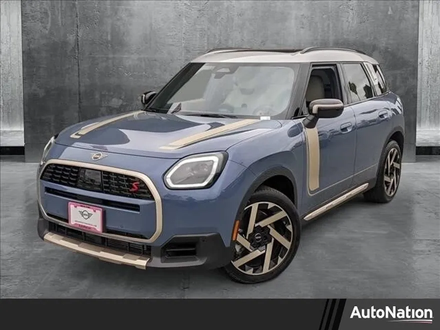 2025 Mini Countryman ALL4 Signature photo 1