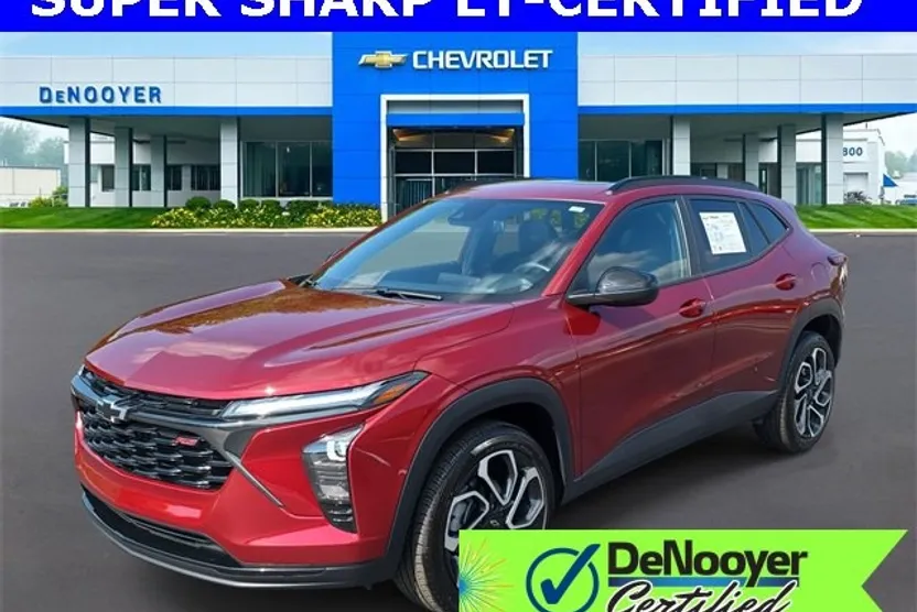 2024 Chevrolet Trax photo 1