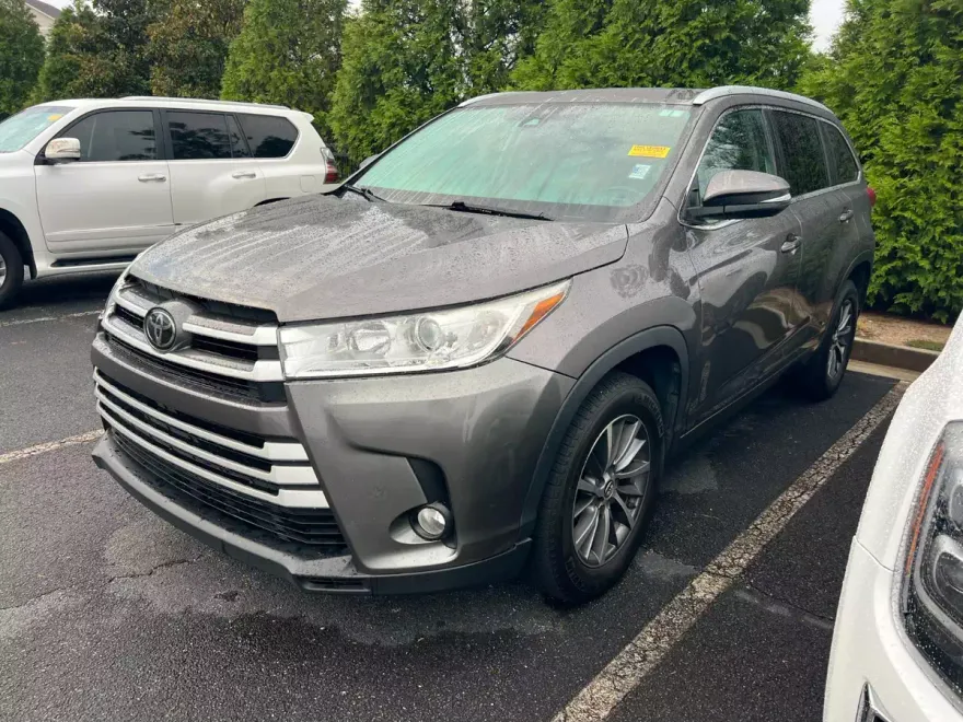 2018 Toyota Highlander XLE photo 1