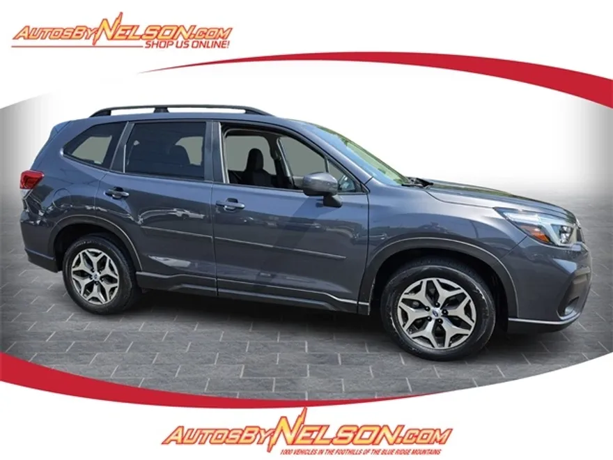 2021 Subaru Forester Premium photo 1