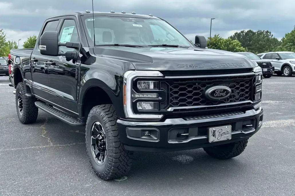 2025 Ford F-350 XLT photo 1