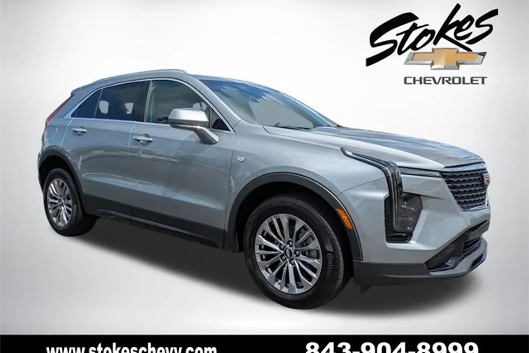 2024 Cadillac XT4 Premium Luxury photo 1