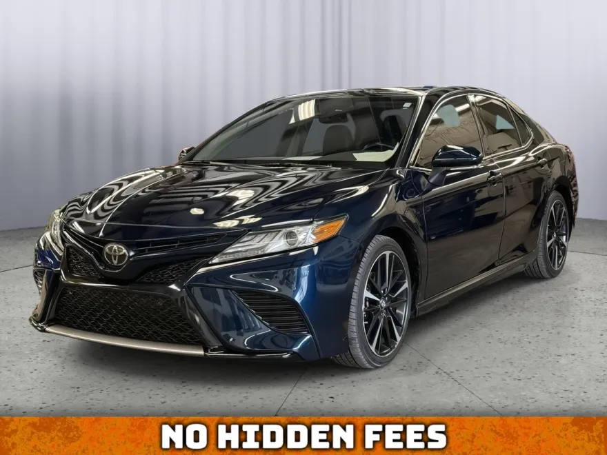 2018 Toyota Camry XSE photo 1