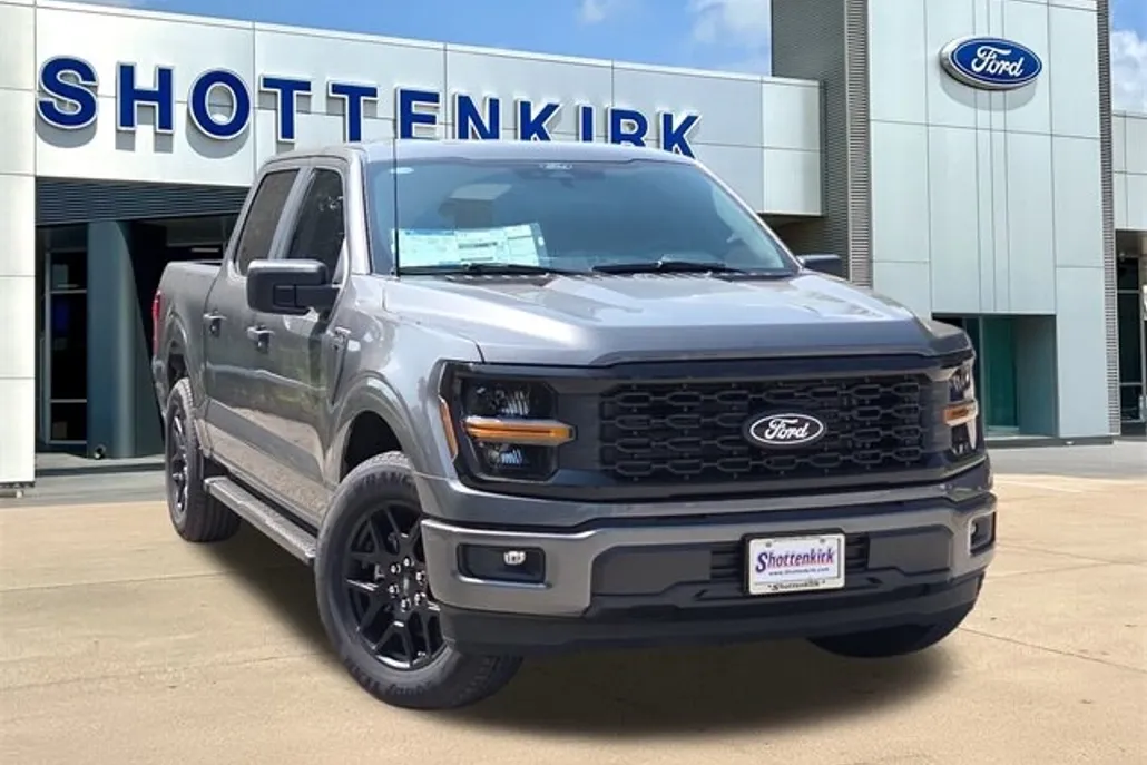 2025 Ford F-150 STX photo 1