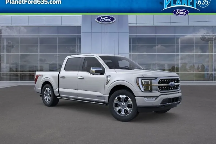 2023 Ford F-150 Platinum photo 1