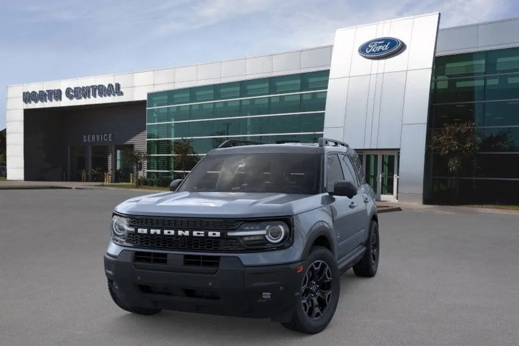 2025 Ford Bronco Sport Outer Banks photo 1