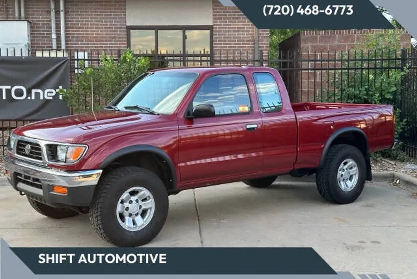 1996 Toyota Tacoma V6 SR5 photo 1