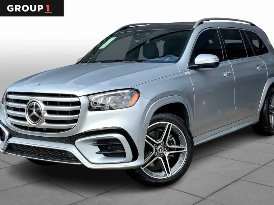 2025 Mercedes Benz GLS 450 4MATIC photo 1