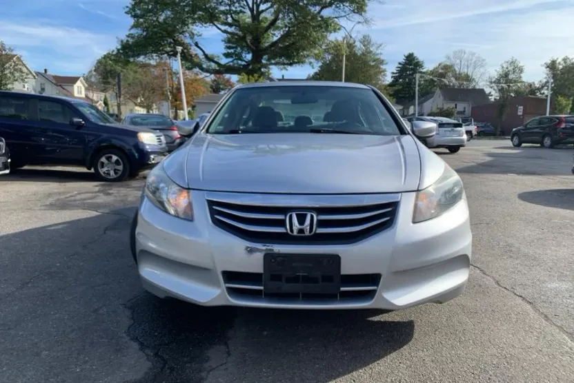2012 Honda Accord LX photo 1