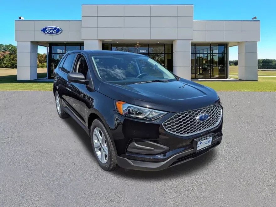 2024 Ford Edge SE photo 1