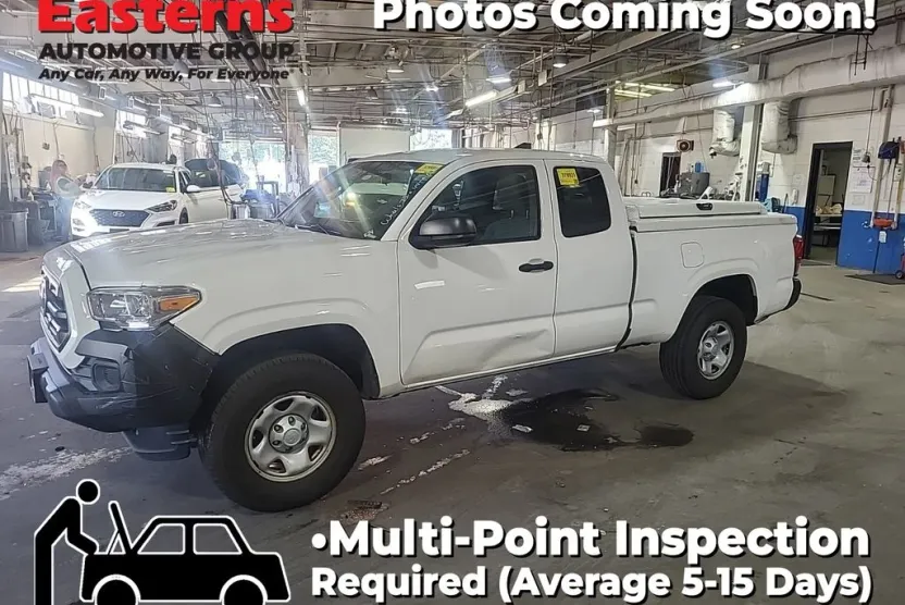 2019 Toyota Tacoma SR photo 1
