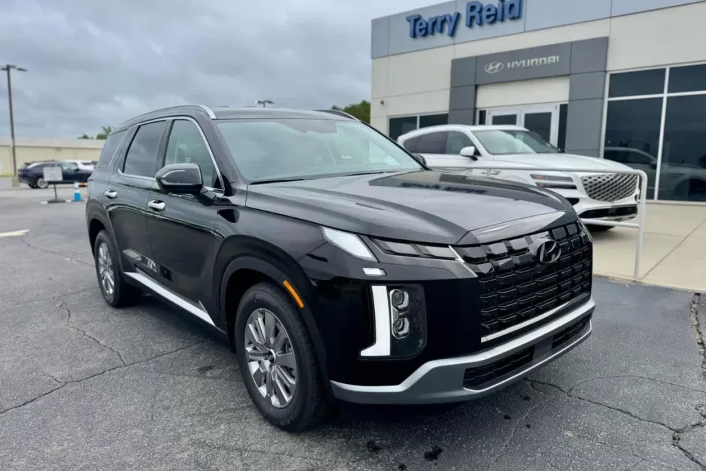 2025 Hyundai Palisade SEL photo 1