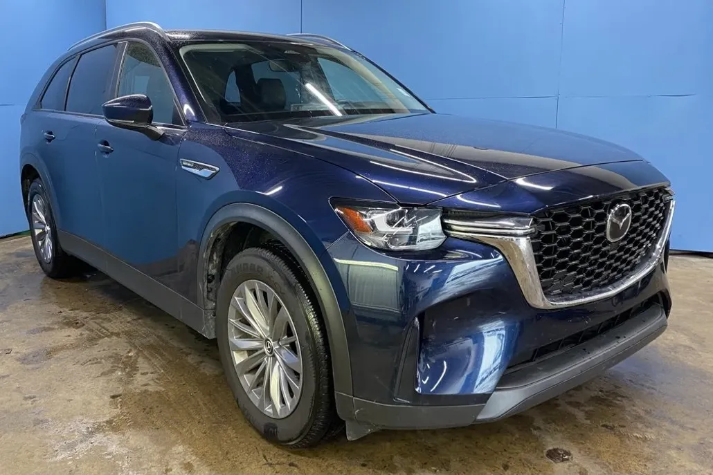 2025 Mazda CX-90 Select photo 1