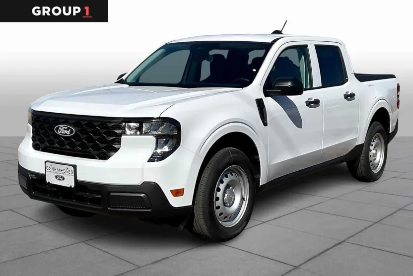 2025 Ford Maverick XL photo 1