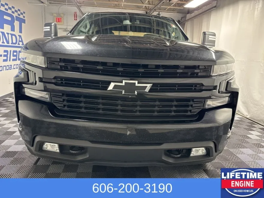 2021 Chevrolet Silverado 1500 RST photo 1