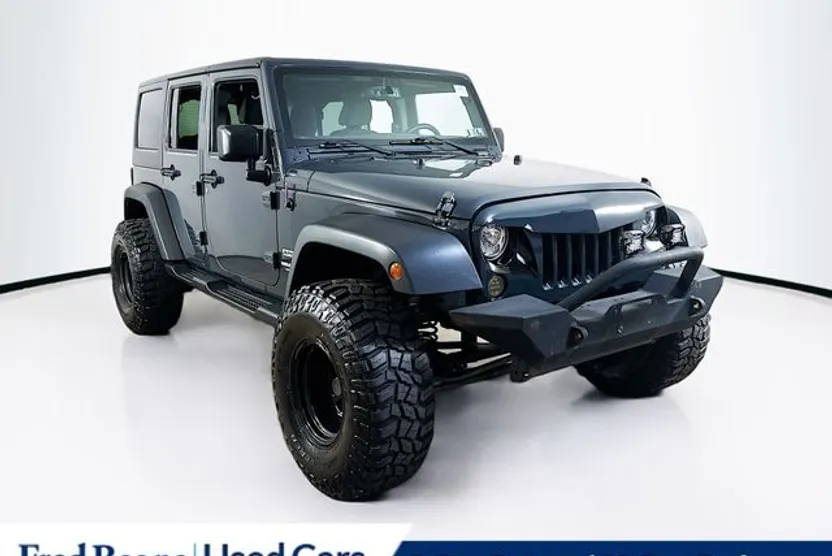 2017 Jeep Wrangler Unlimited Sport photo 1