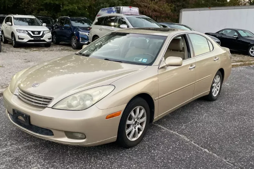 2002 Lexus ES 300 photo 1