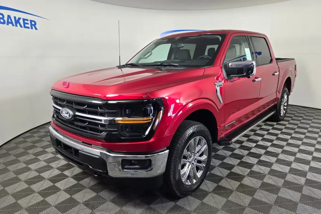 2025 Ford F-150 XLT photo 1