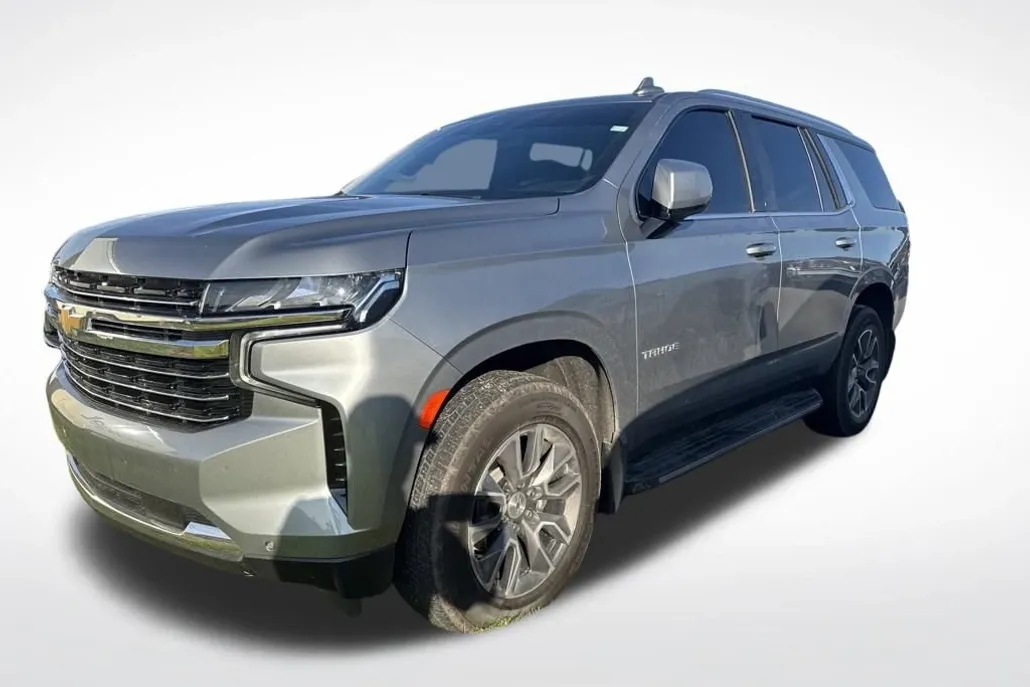 2023 Chevrolet Tahoe LT photo 1