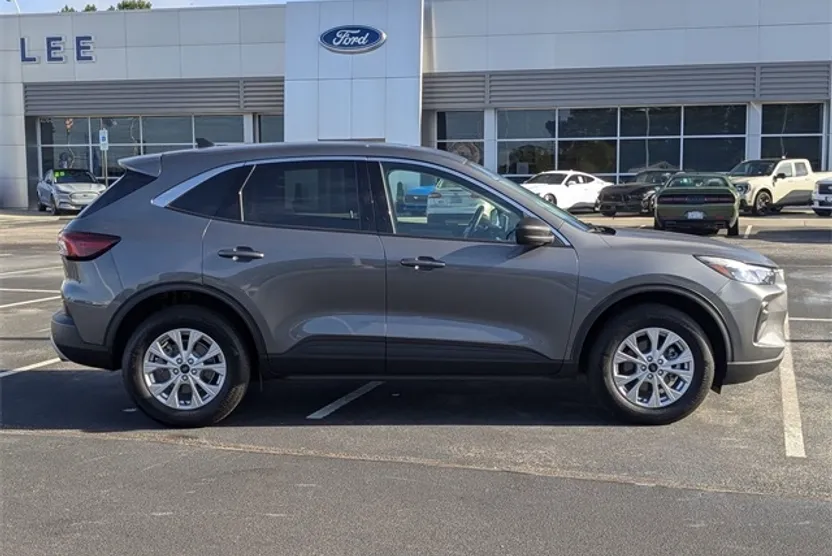 2024 Ford Escape Active photo 1