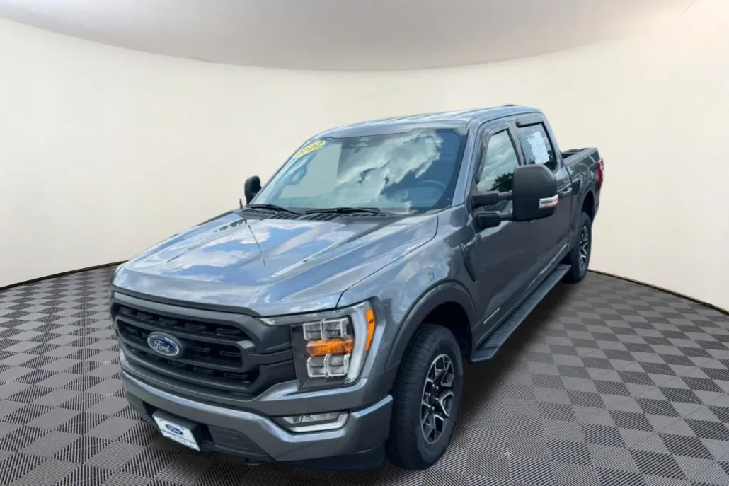 2022 Ford F-150 XLT photo 1