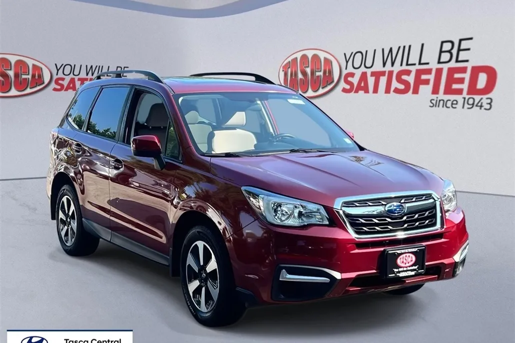 2018 Subaru Forester 2.5i Premium photo 1