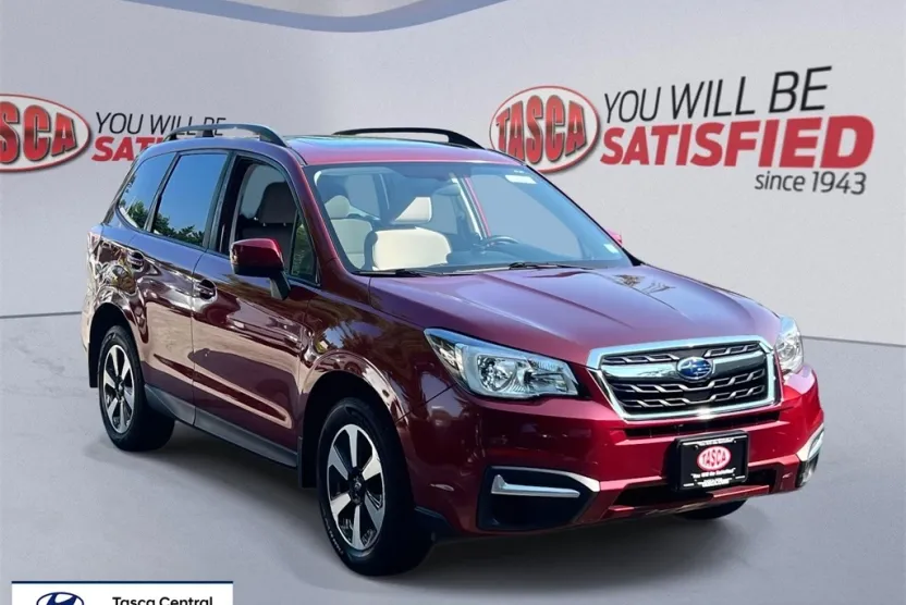 2018 Subaru Forester 2.5i Premium photo 1