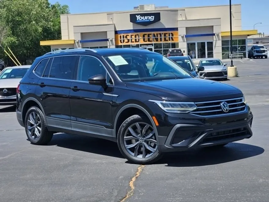 2022 Volkswagen Tiguan SE photo 1