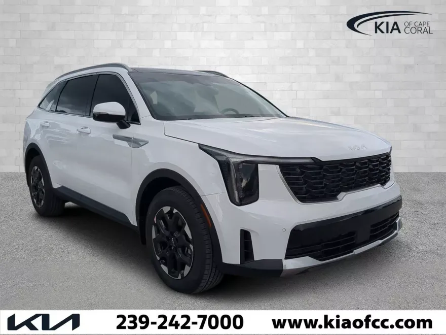 2025 Kia Sorento S photo 1